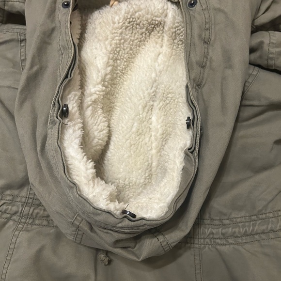 Hollister shearling lined coat - Picture 4 of 6